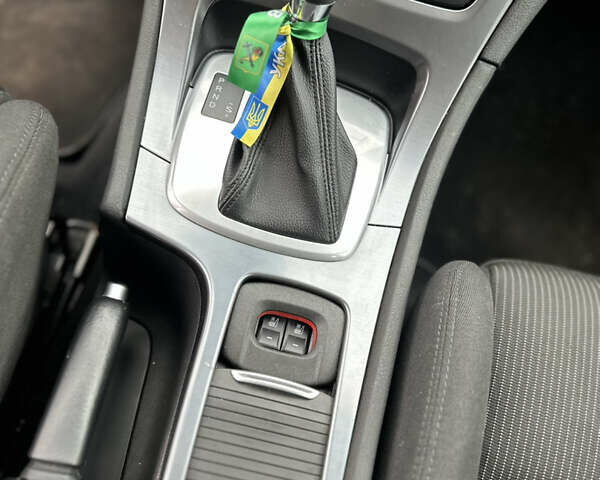 Серый Форд Мондео, объемом двигателя 2 л и пробегом 202 тыс. км за 6400 $, фото 14 на Automoto.ua