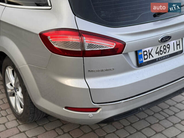 Серый Форд Мондео, объемом двигателя 0 л и пробегом 295 тыс. км за 6999 $, фото 13 на Automoto.ua