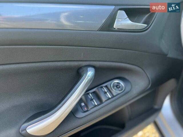 Форд Мондео 2012 в Стрые на Automoto.ua Серый Форд Мондео, объемом двигателя 1.56 л и пробегом 248 тыс. км за 7950 $, фото 16 на Automoto.ua