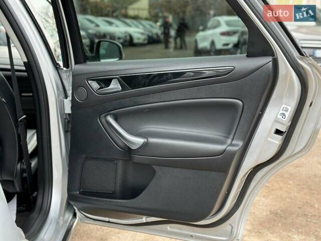 Серый Форд Мондео, объемом двигателя 2 л и пробегом 184 тыс. км за 10440 $, фото 29 на Automoto.ua