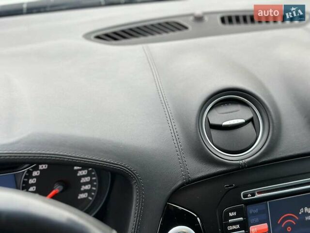 Серый Форд Мондео, объемом двигателя 2 л и пробегом 184 тыс. км за 10440 $, фото 45 на Automoto.ua
