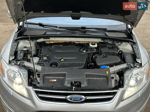 Серый Форд Мондео, объемом двигателя 2 л и пробегом 184 тыс. км за 10440 $, фото 56 на Automoto.ua