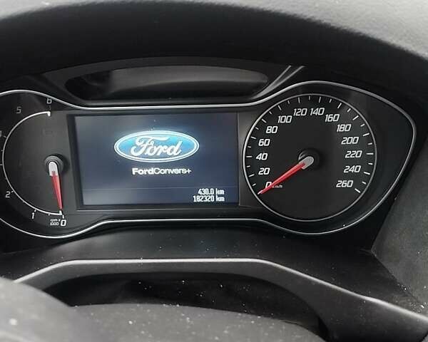 Серый Форд Мондео, объемом двигателя 2 л и пробегом 215 тыс. км за 5895 $, фото 27 на Automoto.ua