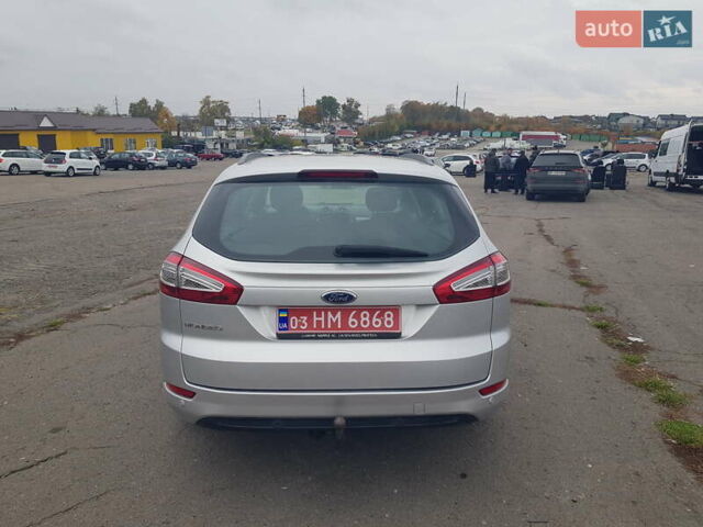 Сірий Форд Мондео, об'ємом двигуна 2 л та пробігом 205 тис. км за 8900 $, фото 8 на Automoto.ua