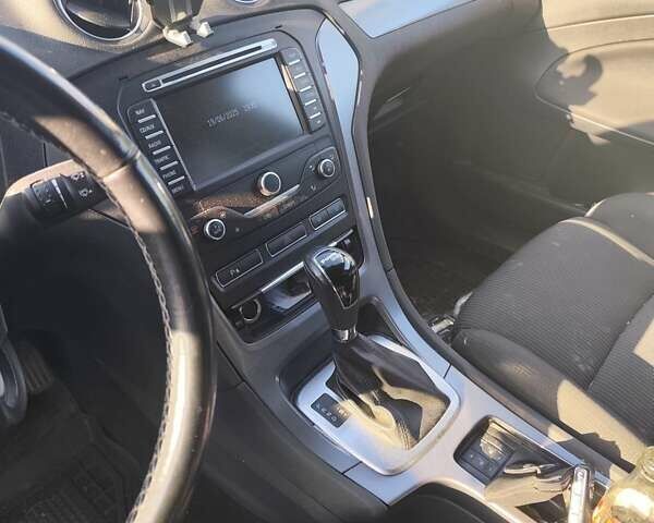 Серый Форд Мондео, объемом двигателя 2 л и пробегом 215 тыс. км за 5895 $, фото 31 на Automoto.ua