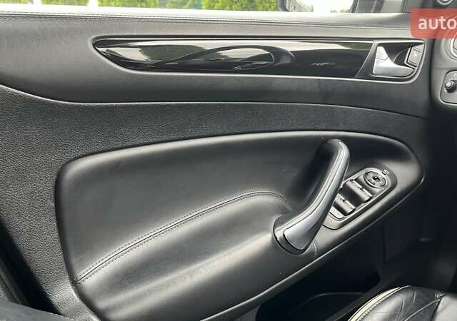 Сірий Форд Мондео, об'ємом двигуна 2 л та пробігом 216 тис. км за 10799 $, фото 39 на Automoto.ua