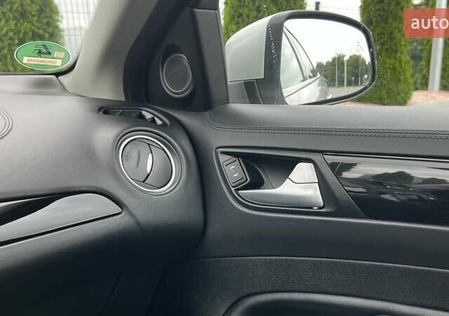 Сірий Форд Мондео, об'ємом двигуна 2 л та пробігом 216 тис. км за 10799 $, фото 41 на Automoto.ua