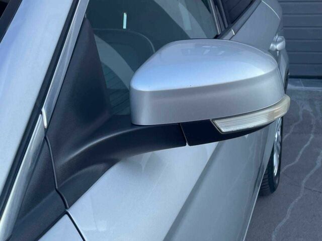 Серый Форд Мондео, объемом двигателя 2 л и пробегом 216 тыс. км за 10799 $, фото 4 на Automoto.ua