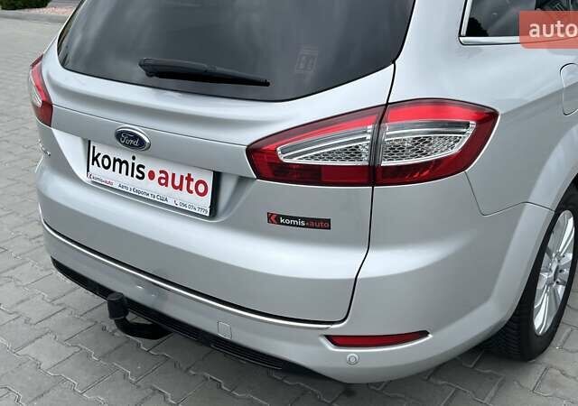 Сірий Форд Мондео, об'ємом двигуна 2 л та пробігом 216 тис. км за 10799 $, фото 16 на Automoto.ua