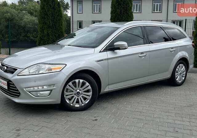 Сірий Форд Мондео, об'ємом двигуна 2 л та пробігом 216 тис. км за 10799 $, фото 3 на Automoto.ua