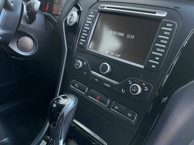 Серый Форд Мондео, объемом двигателя 2 л и пробегом 216 тыс. км за 10799 $, фото 10 на Automoto.ua