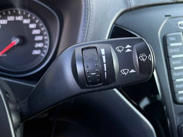 Серый Форд Мондео, объемом двигателя 2 л и пробегом 216 тыс. км за 10799 $, фото 17 на Automoto.ua