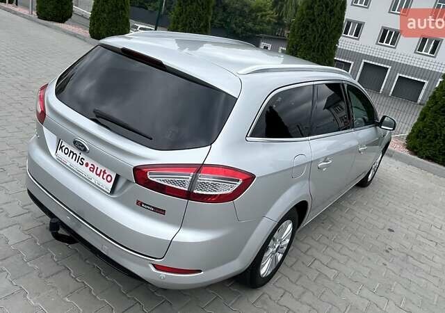 Сірий Форд Мондео, об'ємом двигуна 2 л та пробігом 216 тис. км за 10799 $, фото 19 на Automoto.ua