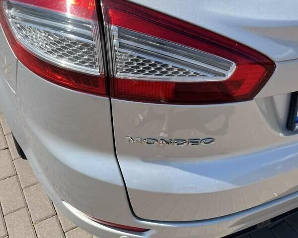 Сірий Форд Мондео, об'ємом двигуна 2 л та пробігом 245 тис. км за 7500 $, фото 11 на Automoto.ua