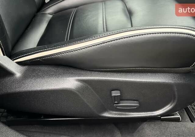 Серый Форд Мондео, объемом двигателя 2 л и пробегом 216 тыс. км за 10799 $, фото 47 на Automoto.ua