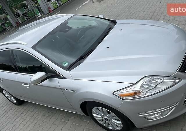 Сірий Форд Мондео, об'ємом двигуна 2 л та пробігом 216 тис. км за 10799 $, фото 15 на Automoto.ua
