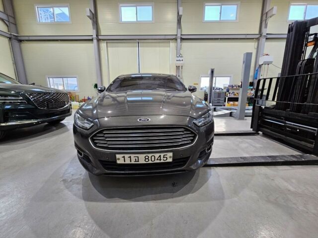 Серый Форд Мондео, объемом двигателя 2 л и пробегом 130 тыс. км за 12100 $, фото 2 на Automoto.ua