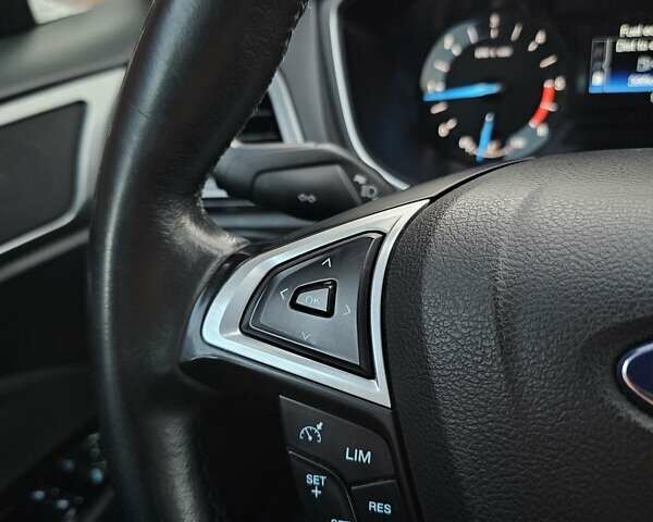 Сірий Форд Мондео, об'ємом двигуна 2 л та пробігом 249 тис. км за 11300 $, фото 27 на Automoto.ua