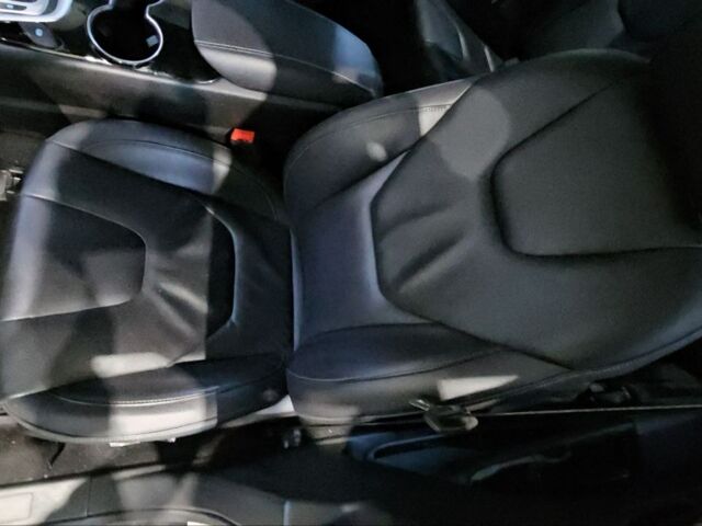 Серый Форд Мондео, объемом двигателя 2 л и пробегом 130 тыс. км за 12100 $, фото 41 на Automoto.ua