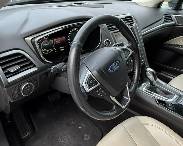 Серый Форд Мондео, объемом двигателя 2 л и пробегом 220 тыс. км за 8800 $, фото 13 на Automoto.ua