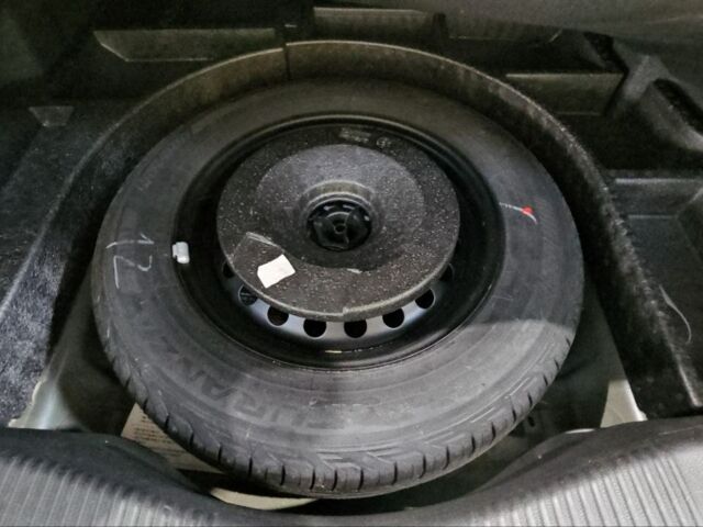 Серый Форд Мондео, объемом двигателя 2 л и пробегом 130 тыс. км за 12100 $, фото 22 на Automoto.ua