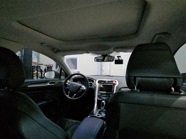 Серый Форд Мондео, объемом двигателя 2 л и пробегом 130 тыс. км за 12100 $, фото 19 на Automoto.ua