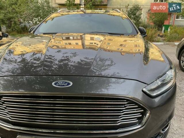 Серый Форд Мондео, объемом двигателя 2 л и пробегом 208 тыс. км за 11500 $, фото 19 на Automoto.ua