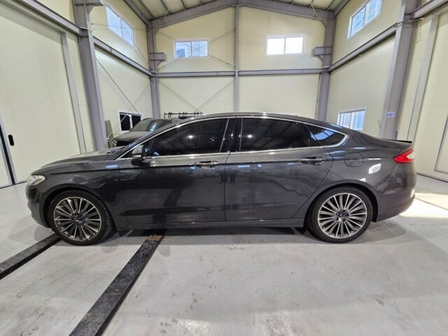 Серый Форд Мондео, объемом двигателя 2 л и пробегом 130 тыс. км за 12100 $, фото 7 на Automoto.ua