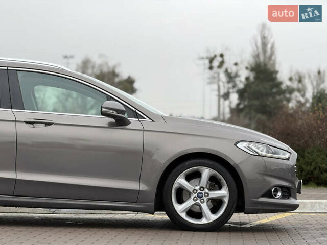 Серый Форд Мондео, объемом двигателя 2 л и пробегом 254 тыс. км за 11950 $, фото 9 на Automoto.ua