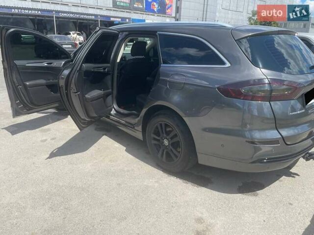 Серый Форд Мондео, объемом двигателя 2 л и пробегом 208 тыс. км за 11500 $, фото 1 на Automoto.ua