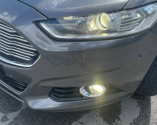 Серый Форд Мондео, объемом двигателя 2 л и пробегом 208 тыс. км за 11500 $, фото 12 на Automoto.ua