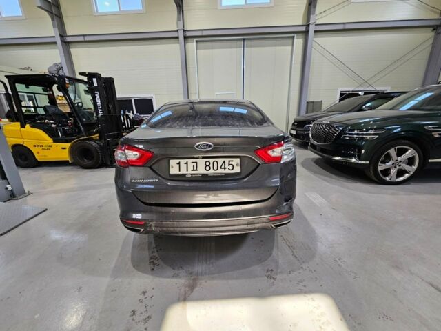 Серый Форд Мондео, объемом двигателя 2 л и пробегом 130 тыс. км за 12100 $, фото 4 на Automoto.ua