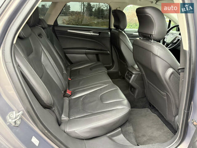 Серый Форд Мондео, объемом двигателя 2 л и пробегом 254 тыс. км за 11950 $, фото 44 на Automoto.ua