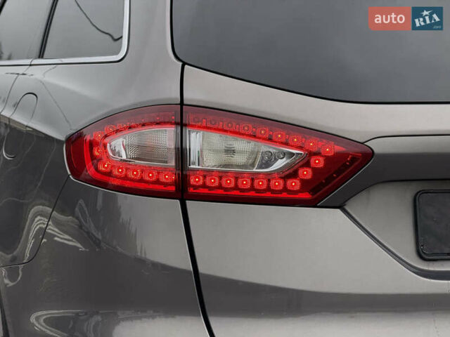 Серый Форд Мондео, объемом двигателя 2 л и пробегом 254 тыс. км за 11950 $, фото 18 на Automoto.ua