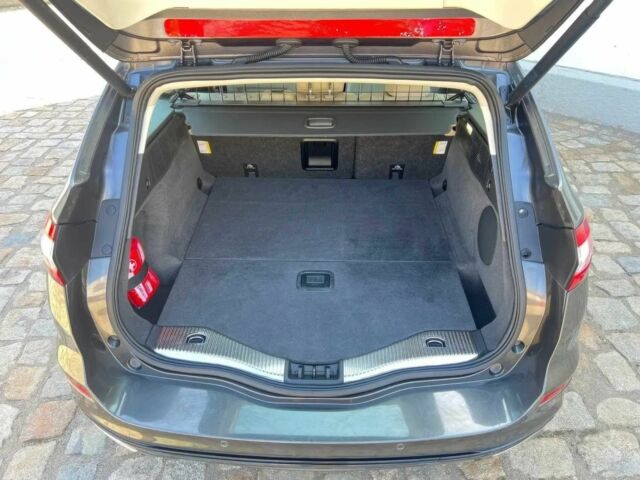 Сірий Форд Мондео, об'ємом двигуна 2 л та пробігом 77 тис. км за 4500 $, фото 8 на Automoto.ua