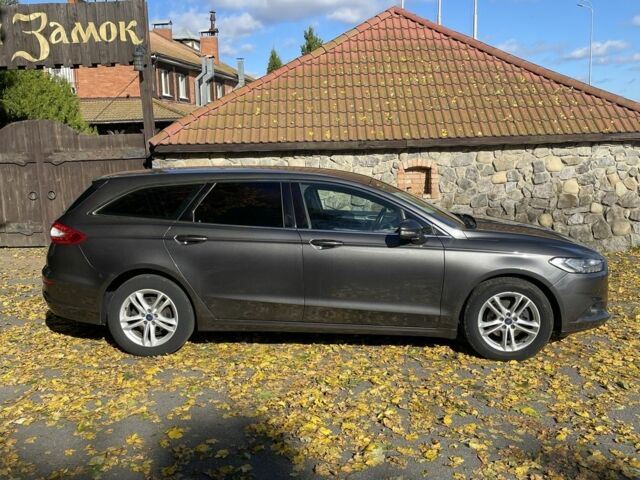 Серый Форд Мондео, объемом двигателя 2 л и пробегом 250 тыс. км за 11800 $, фото 4 на Automoto.ua