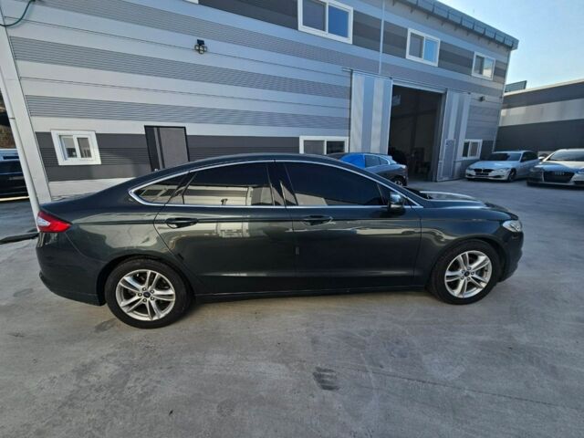 Серый Форд Мондео, объемом двигателя 2 л и пробегом 180 тыс. км за 11000 $, фото 6 на Automoto.ua