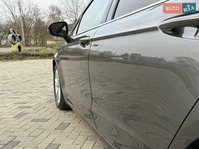 Серый Форд Мондео, объемом двигателя 2 л и пробегом 220 тыс. км за 8800 $, фото 10 на Automoto.ua