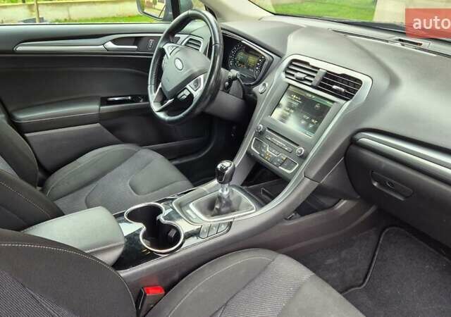 Сірий Форд Мондео, об'ємом двигуна 2 л та пробігом 183 тис. км за 10200 $, фото 1 на Automoto.ua