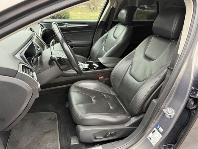 Серый Форд Мондео, объемом двигателя 2 л и пробегом 254 тыс. км за 11950 $, фото 19 на Automoto.ua