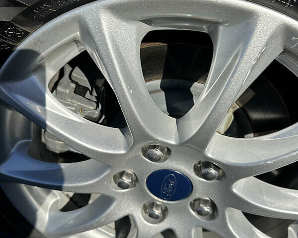 Сірий Форд Мондео, об'ємом двигуна 1.5 л та пробігом 211 тис. км за 12500 $, фото 21 на Automoto.ua