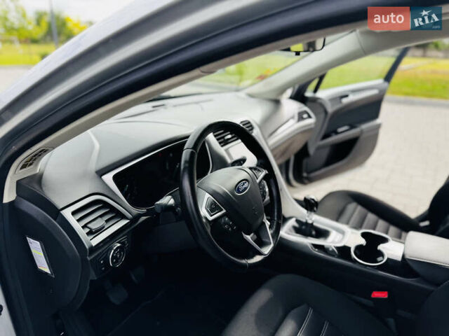 Серый Форд Мондео, объемом двигателя 1.5 л и пробегом 280 тыс. км за 11600 $, фото 45 на Automoto.ua