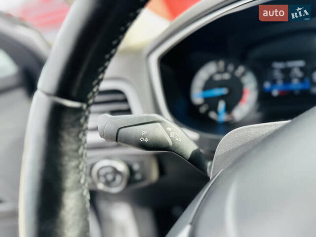 Серый Форд Мондео, объемом двигателя 1.5 л и пробегом 280 тыс. км за 11600 $, фото 59 на Automoto.ua