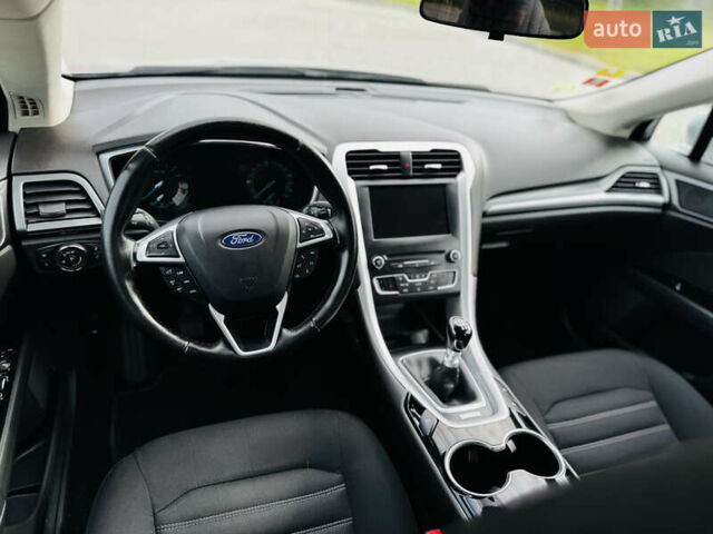 Серый Форд Мондео, объемом двигателя 1.5 л и пробегом 280 тыс. км за 11600 $, фото 33 на Automoto.ua