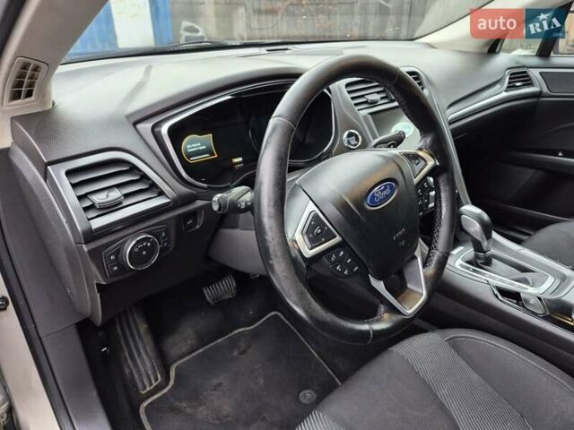 Серый Форд Мондео, объемом двигателя 2 л и пробегом 290 тыс. км за 13000 $, фото 35 на Automoto.ua