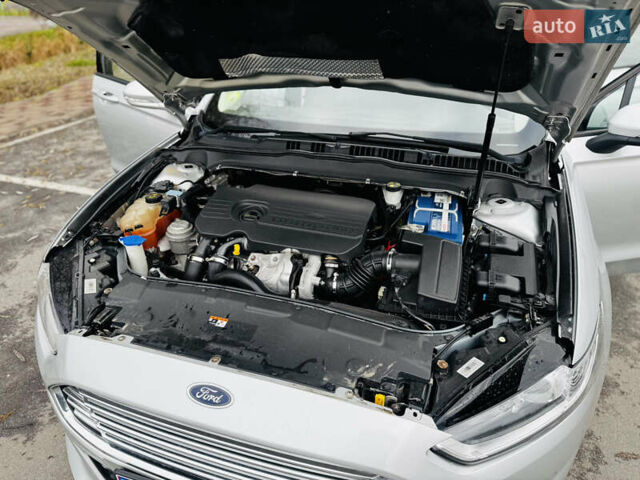 Сірий Форд Мондео, об'ємом двигуна 1.5 л та пробігом 281 тис. км за 10950 $, фото 48 на Automoto.ua
