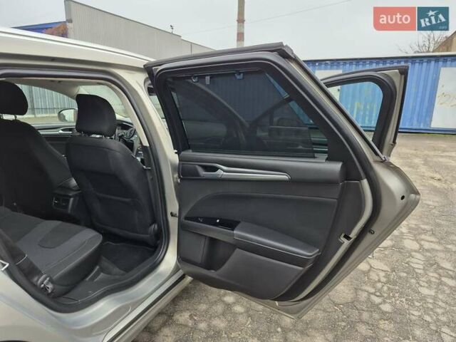 Серый Форд Мондео, объемом двигателя 2 л и пробегом 290 тыс. км за 13000 $, фото 10 на Automoto.ua