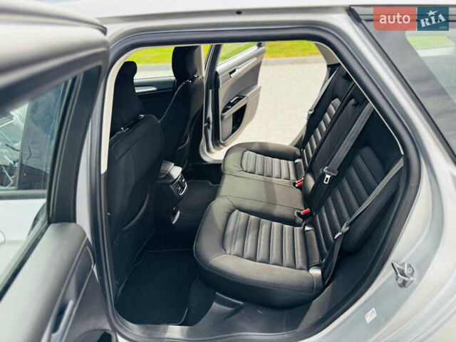 Серый Форд Мондео, объемом двигателя 1.5 л и пробегом 280 тыс. км за 11600 $, фото 31 на Automoto.ua