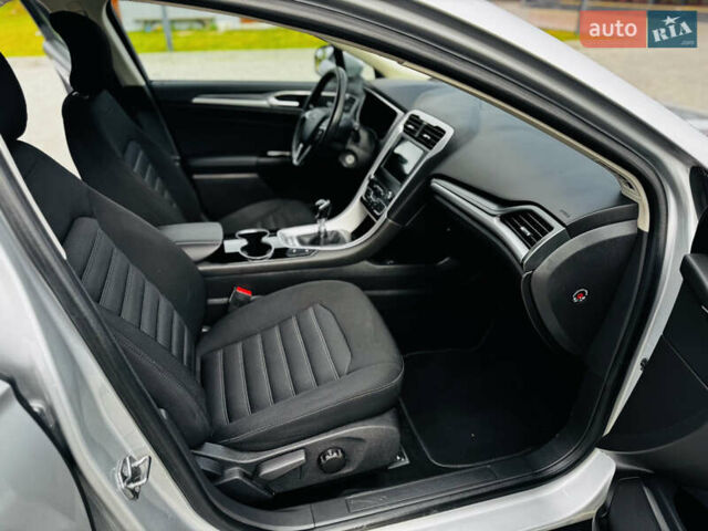 Серый Форд Мондео, объемом двигателя 1.5 л и пробегом 280 тыс. км за 11600 $, фото 38 на Automoto.ua