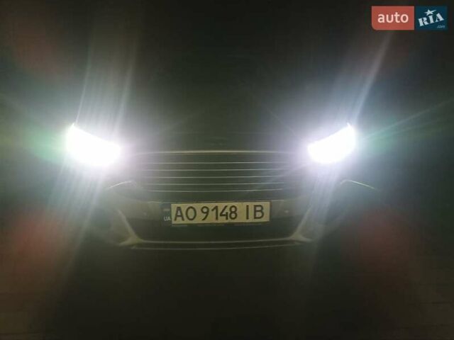 Сірий Форд Мондео, об'ємом двигуна 2 л та пробігом 250 тис. км за 13200 $, фото 18 на Automoto.ua